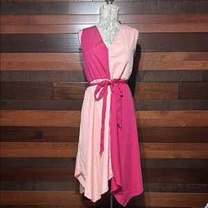 No Brand Tag Two-Tone Pink Sleeveless Dress